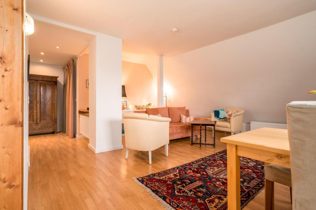Ferienwohnung 1 Im Landhaus Am Wildpark Boek Bagian luar foto