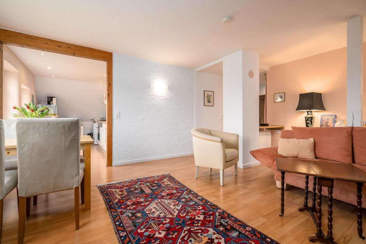 Ferienwohnung 1 Im Landhaus Am Wildpark Boek Bagian luar foto